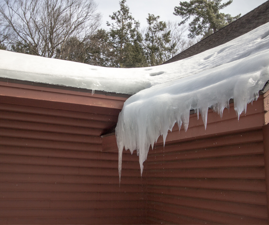 ice dam on home near Harbor Springs, MI